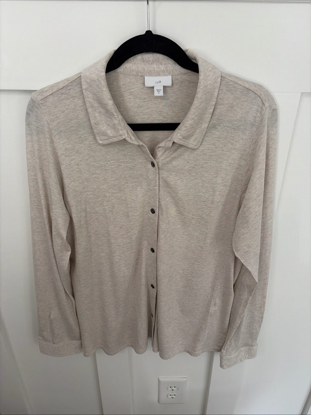 J. Jill Neutral Beige collared button front knit Top